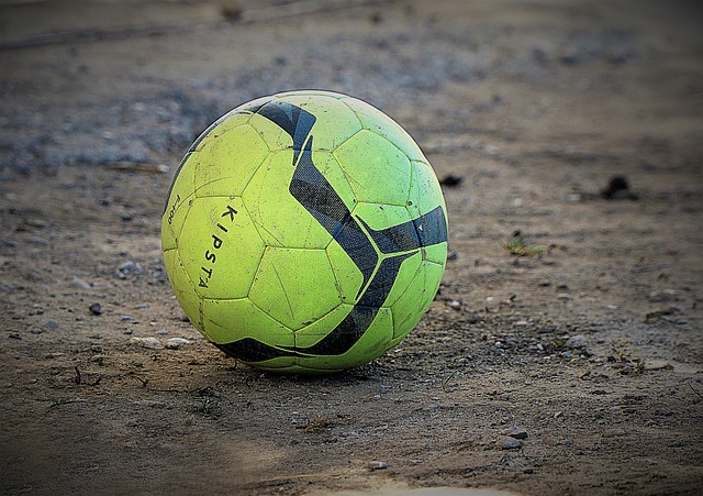 接手曼联以 接手曼联以